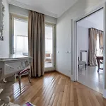 Tawn Luxury
