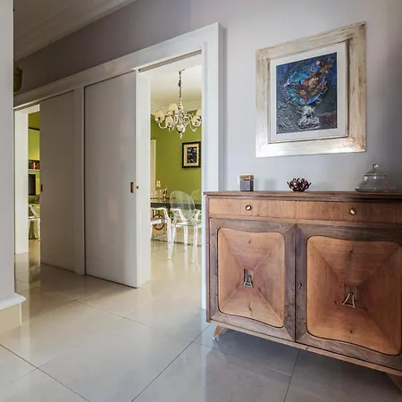 Tawn Luxury Apartamento *