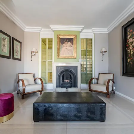 Tawn Luxury Apartment Bari